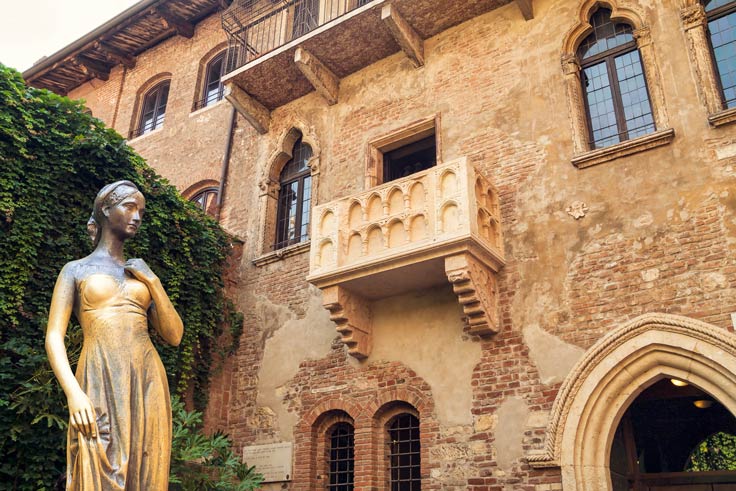 Julia Statue in Verona